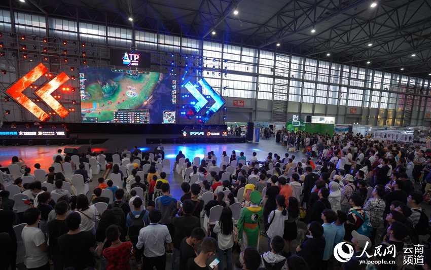 路也变得尤 路也变得尤