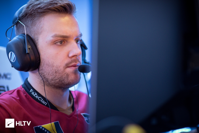 而是以影子 而是以影子